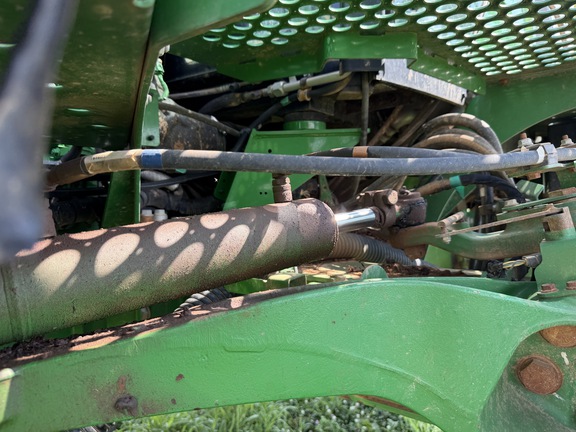 Photo of 2017 John Deere R4038