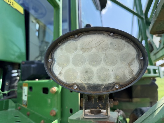 Photo of 2017 John Deere R4038