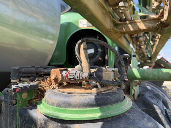 Photo of 2017 John Deere R4038