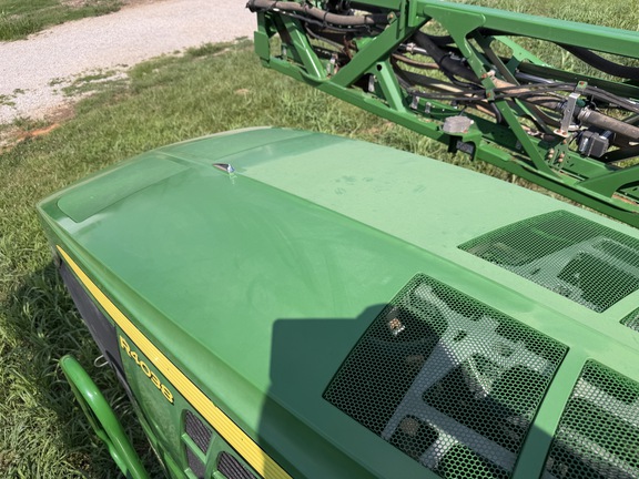 Photo of 2017 John Deere R4038