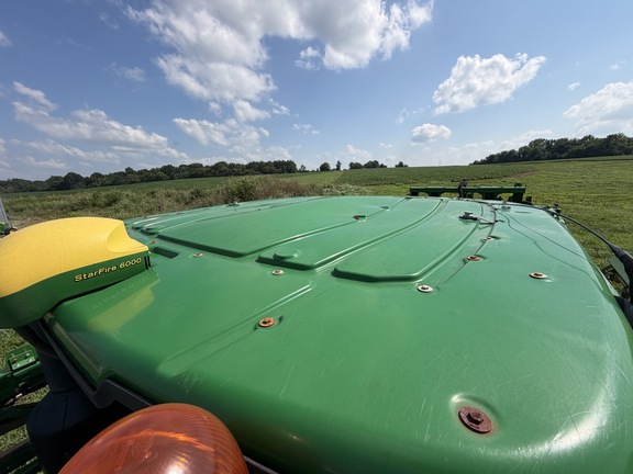 Photo of 2017 John Deere R4038