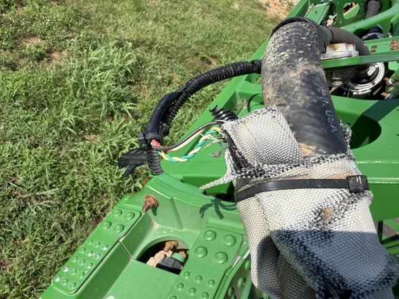 Photo of 2017 John Deere R4038