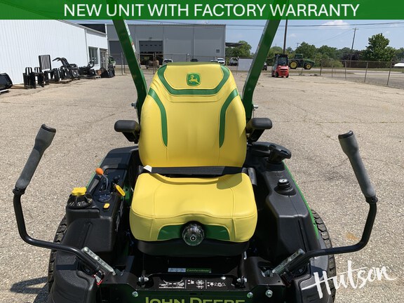 Photo of 2026 John Deere Z950R