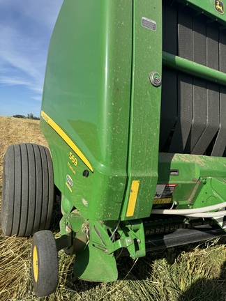 Used 2014 John Deere 569 Premium Round Balers at Horizon Ag & Turf in Vermilion, AB - Photo3