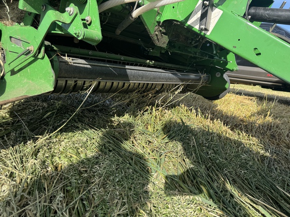 Used 2014 John Deere 569 Premium Round Balers at Horizon Ag & Turf in Vermilion, AB - Photo4