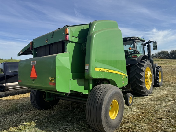 Used 2014 John Deere 569 Premium Round Balers at Horizon Ag & Turf in Vermilion, AB - Photo2