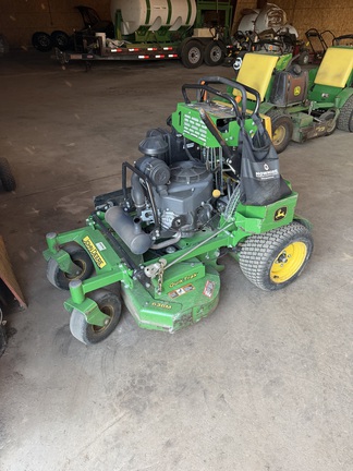 John Deere 636m