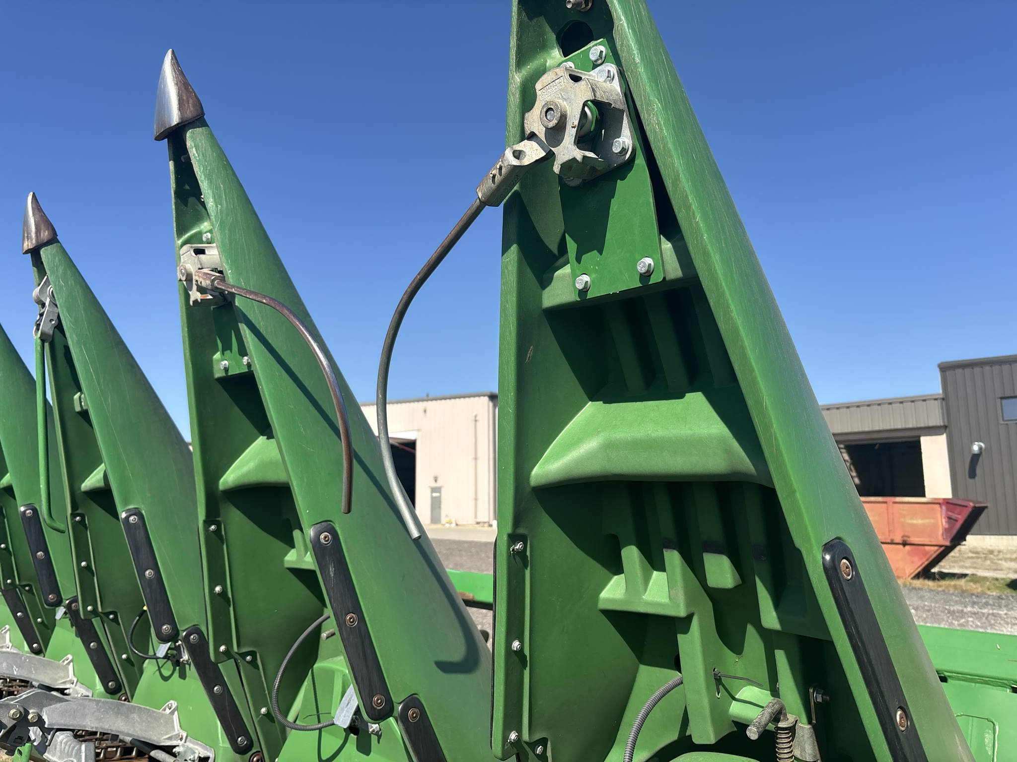 Used 2013 John Deere 608C Corn and Row Crop headers at Koenig Equipment in Anna, OH - PhotoXL3