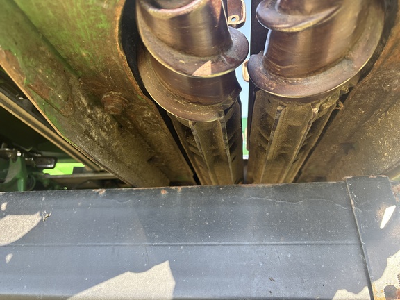 Used 2013 John Deere 608C Corn and Row Crop headers at Koenig Equipment in Anna, OH - Photo11