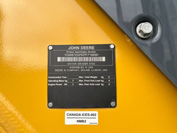 2023 John Deere 872G