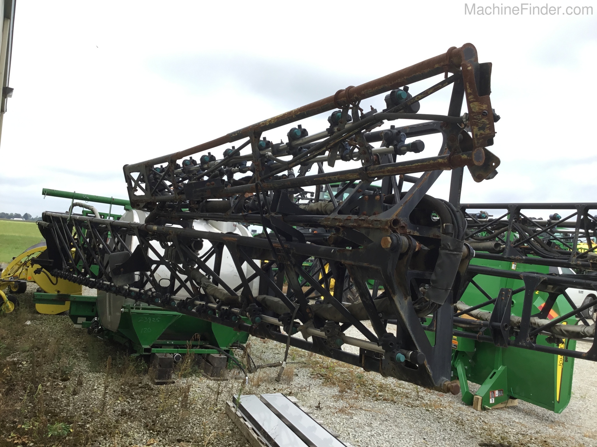 2013 John Deere 4940 Image 17