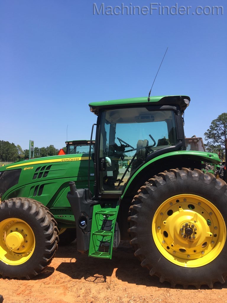 2015 John Deere 6145R Image 2