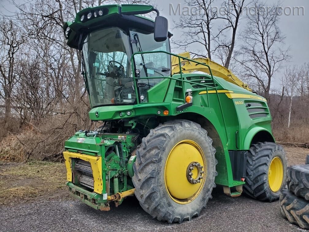 2016 John Deere 8600 | Self-Propelled Forage Harvesters