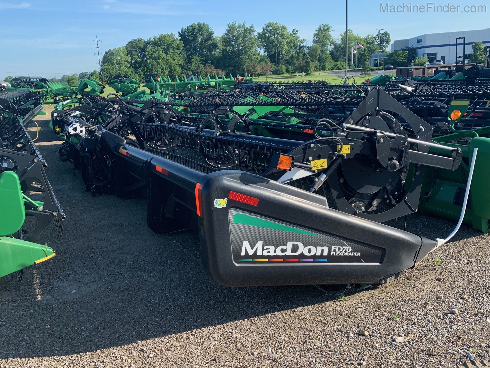 2012 MacDon FD70 Image 1