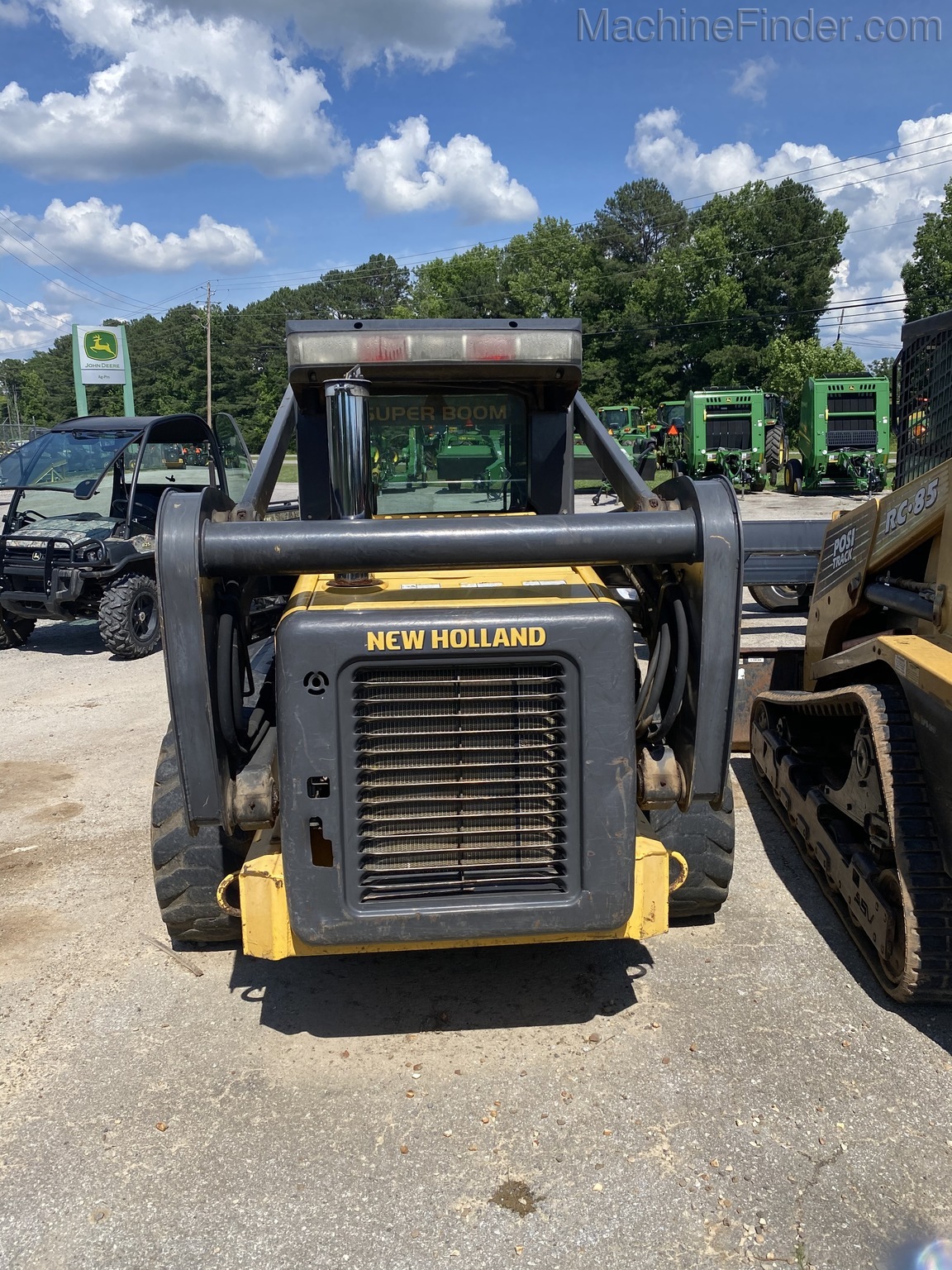 2008 New Holland L185 Image 2