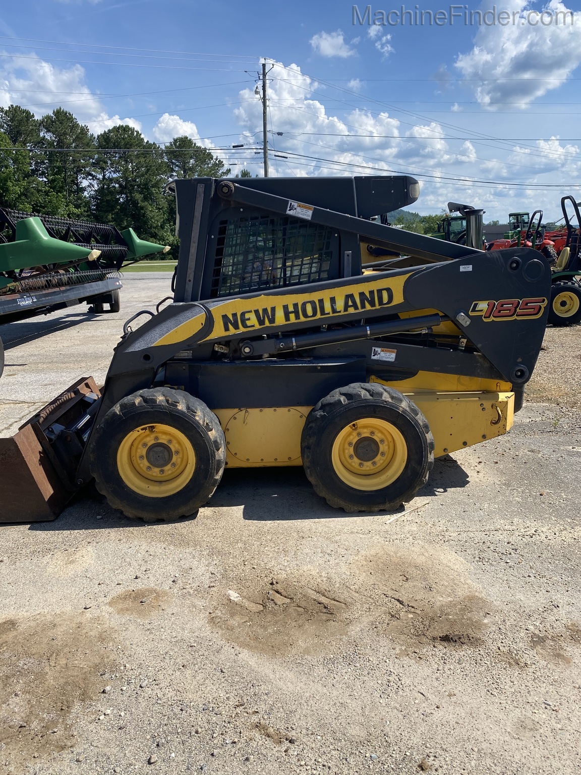 2008 New Holland L185 Image 3