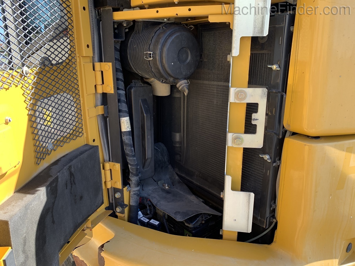 2015 John Deere 85G Image 9