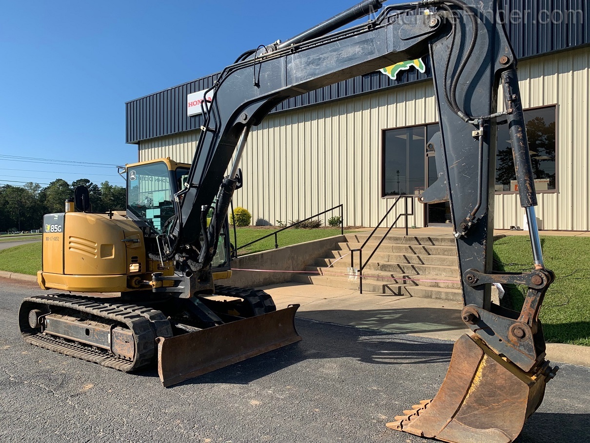 2015 John Deere 85G Image 3