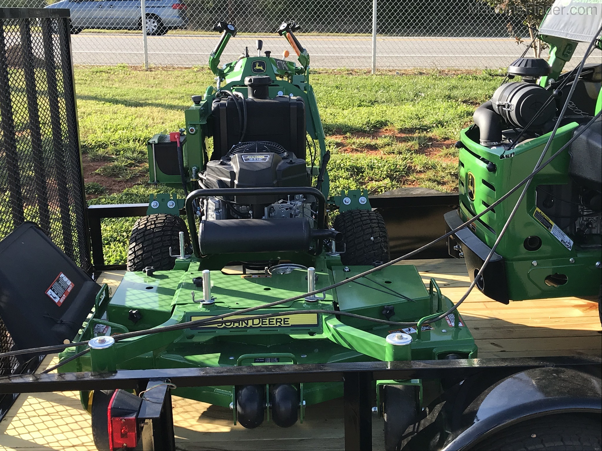 2020 John Deere Z930M Image 3