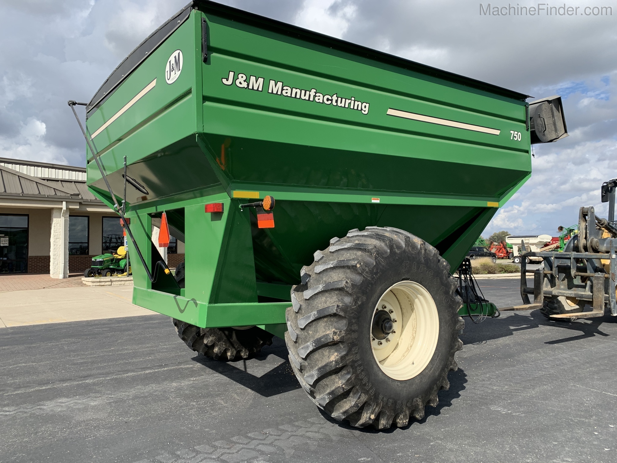 2012 J&M 750 Image 3