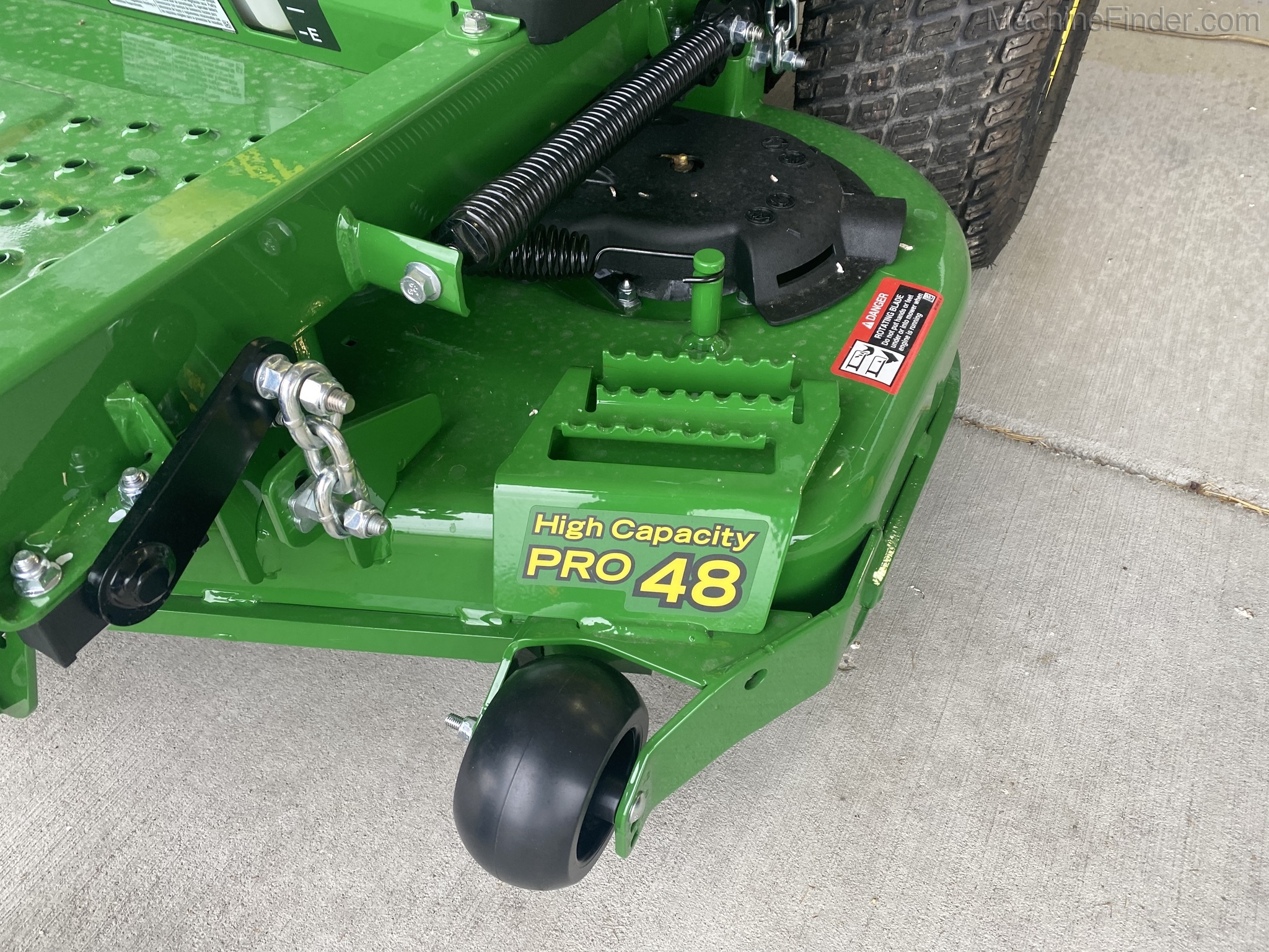 2021 John Deere Z720E Image 5