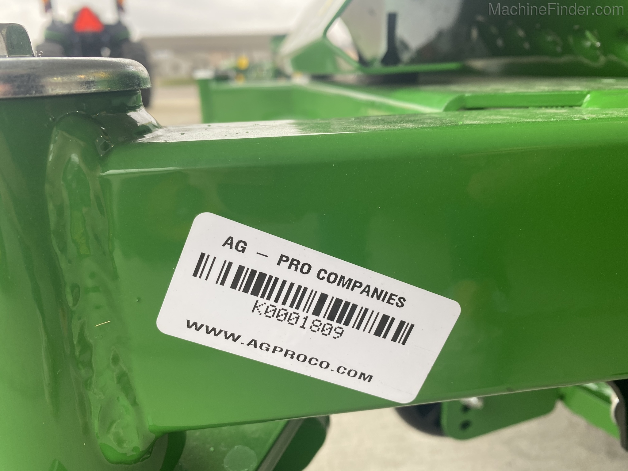 2021 John Deere Z720E Image 7