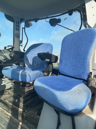 New Holland T6030 Image 5