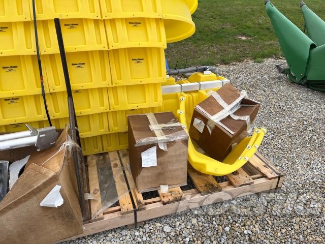 Used 2022 Willmar Fabrication Redball Self Propelled Sprayers at Koenig Equipment in Greenville, OH - PhotoXL1