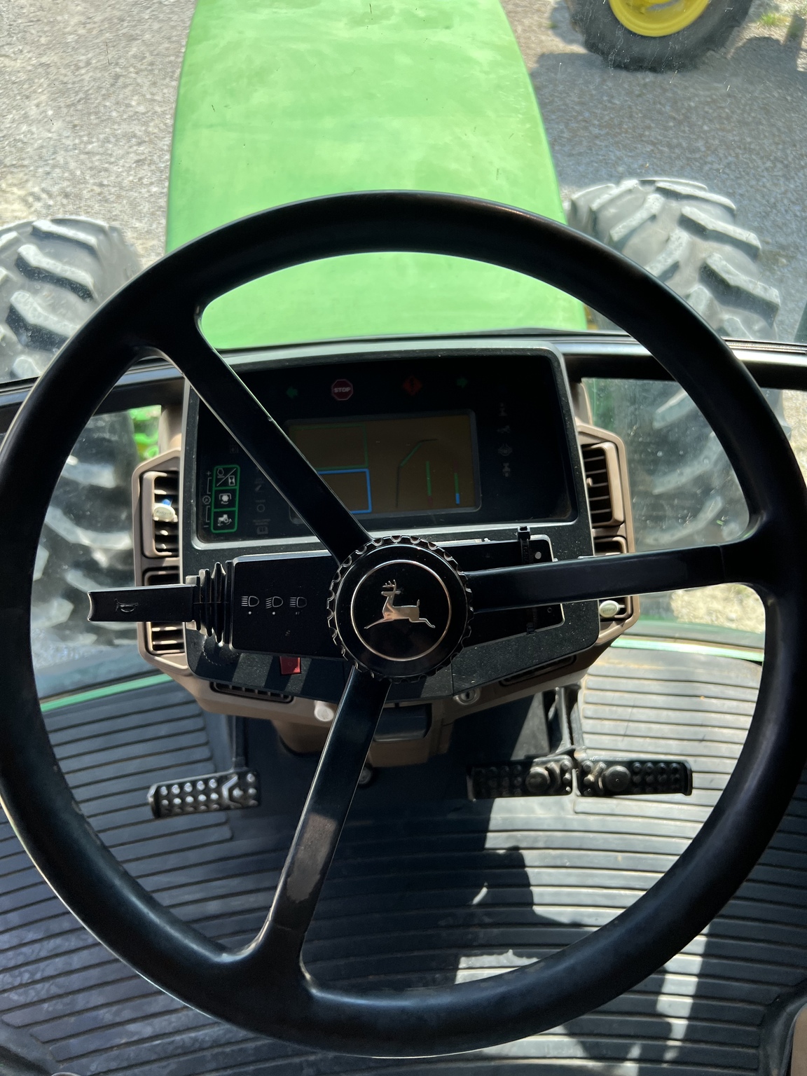 John Deere 7810 Image 7