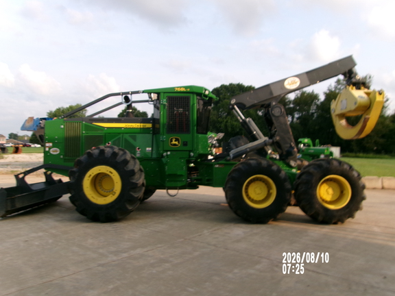 2022 John Deere 768L2