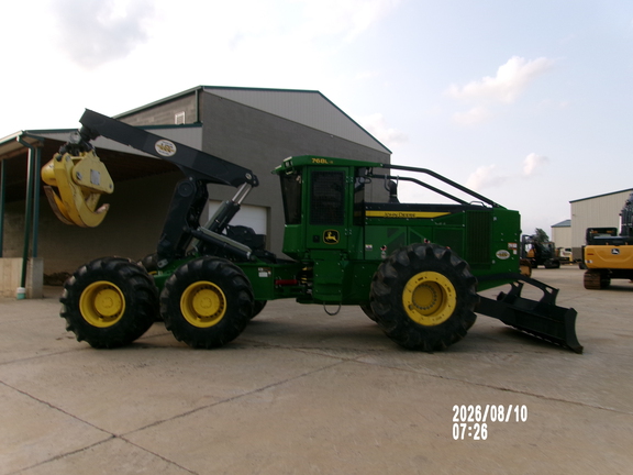 2022 John Deere 768L2