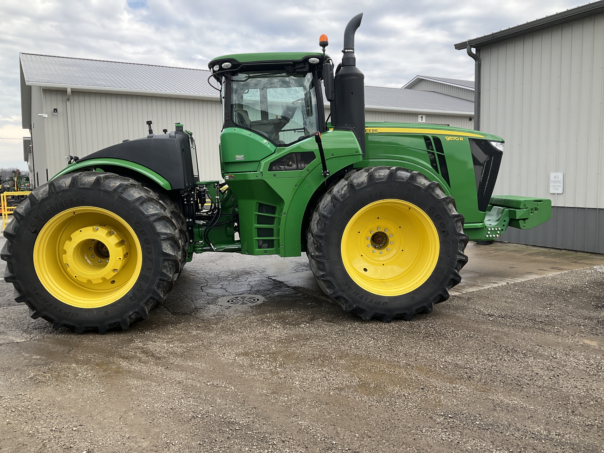 2021 John Deere 9570R Image 22