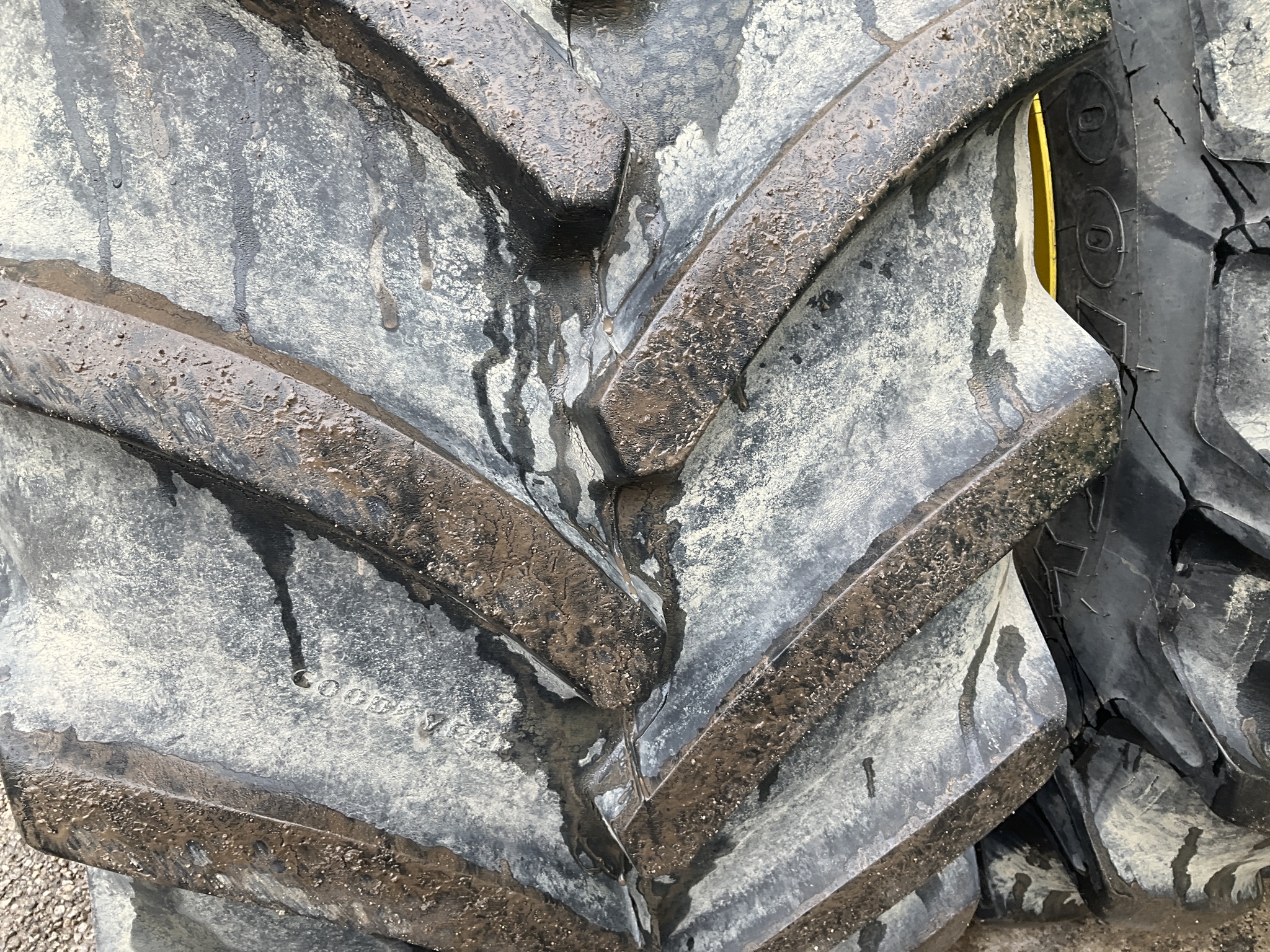 2021 John Deere 9570R Image 25