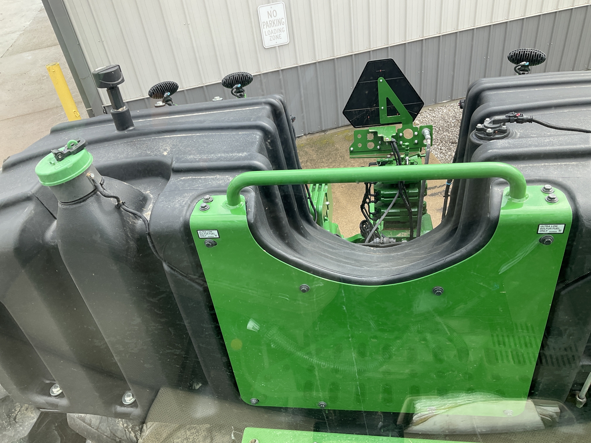 2021 John Deere 9570R Image 27