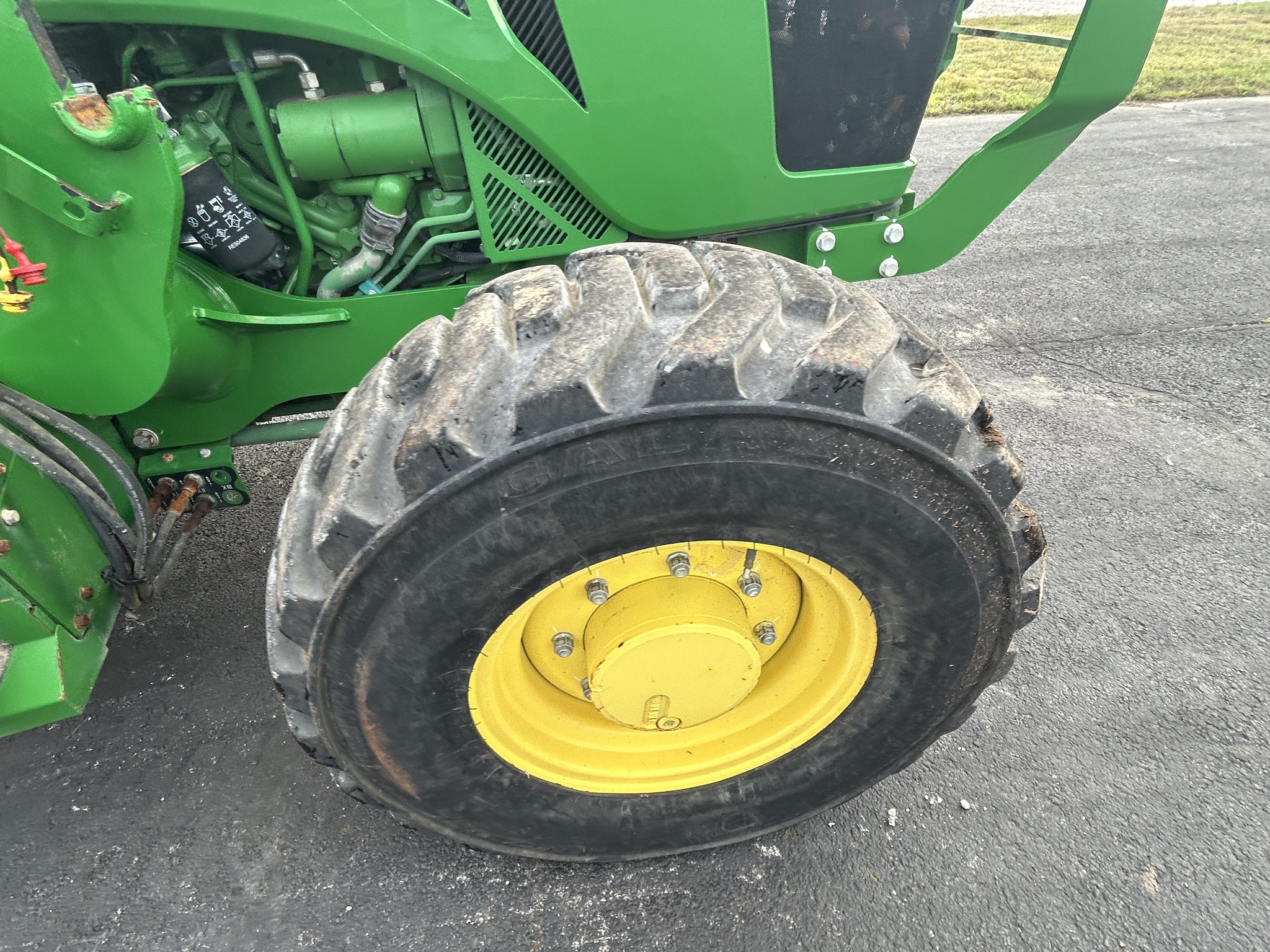  2022 John Deere 5090EL at Heritage Tractor in Anderson, MO