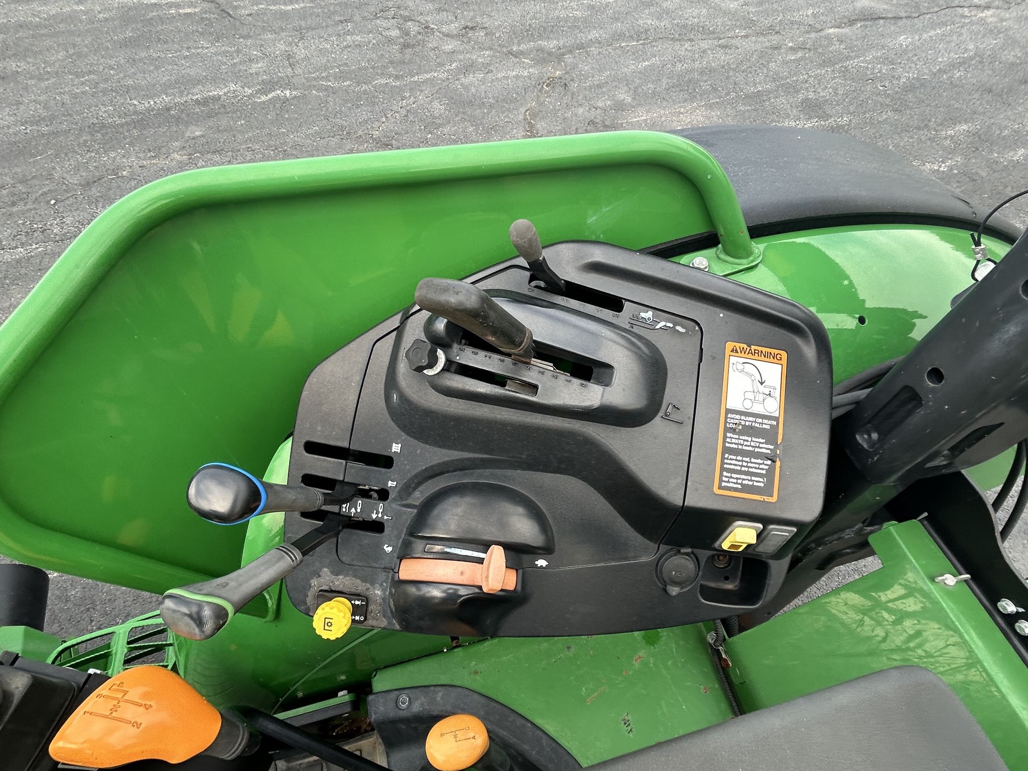  2022 John Deere 5090EL at Heritage Tractor in Anderson, MO