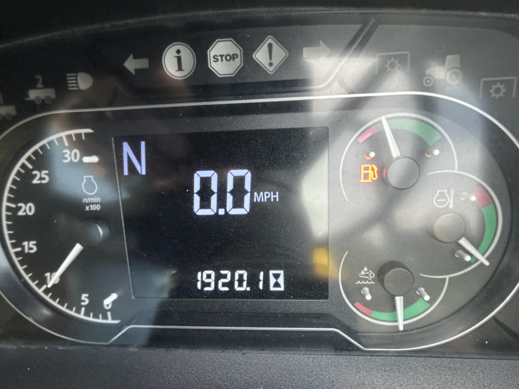  2022 John Deere 5090EL at Heritage Tractor in Anderson, MO