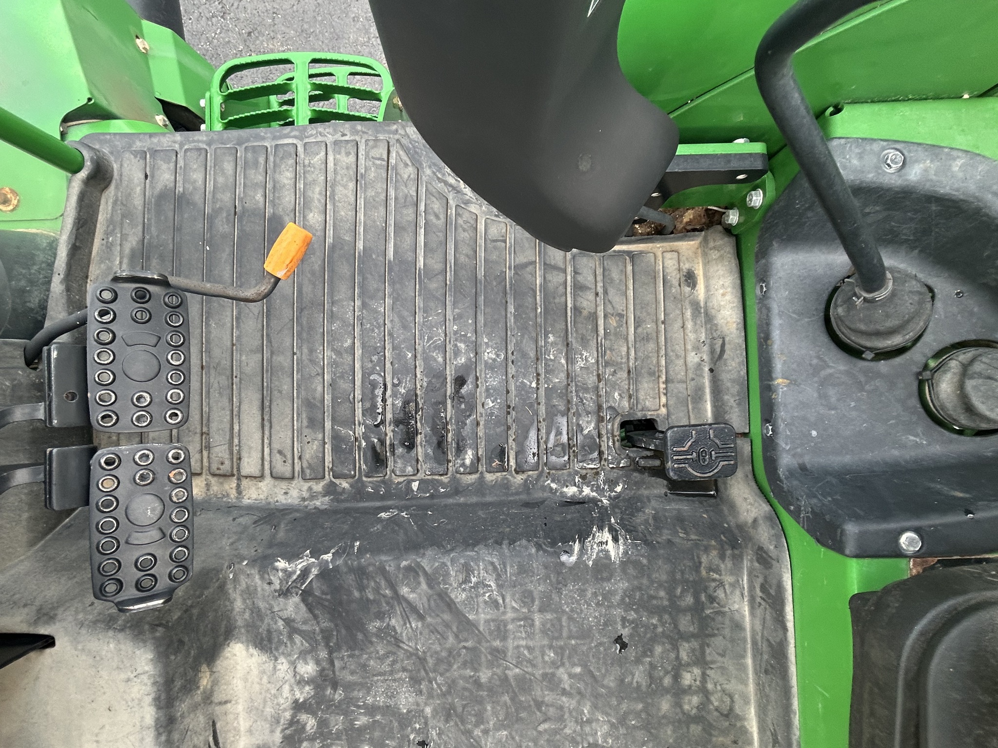  2022 John Deere 5090EL at Heritage Tractor in Anderson, MO