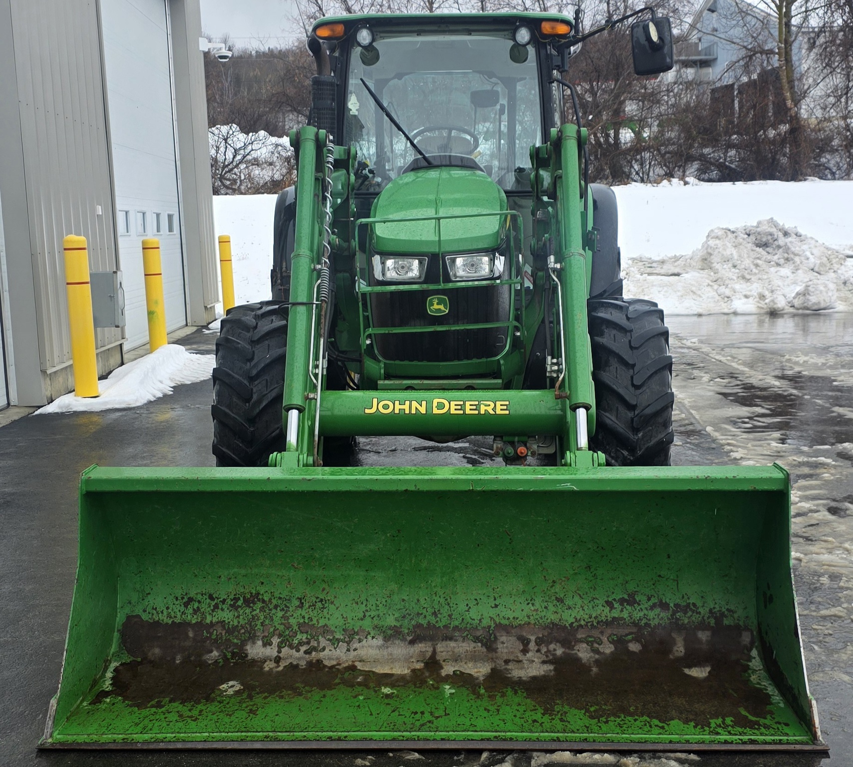 2015 John Deere 5100M Image 6
