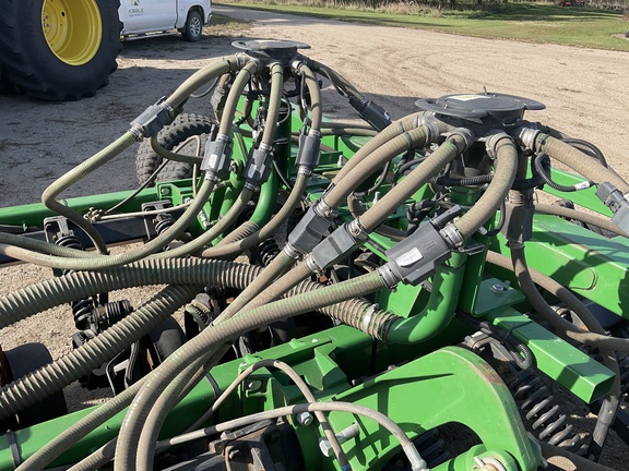 2017 John Deere 1890 - Photo12