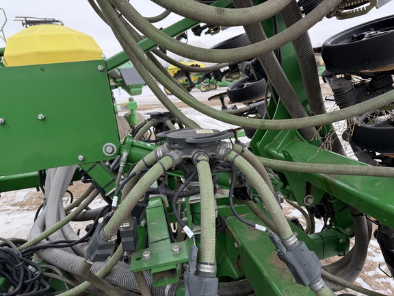 2017 John Deere 1890 - Photo15