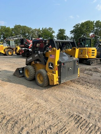 2024 John Deere 318G