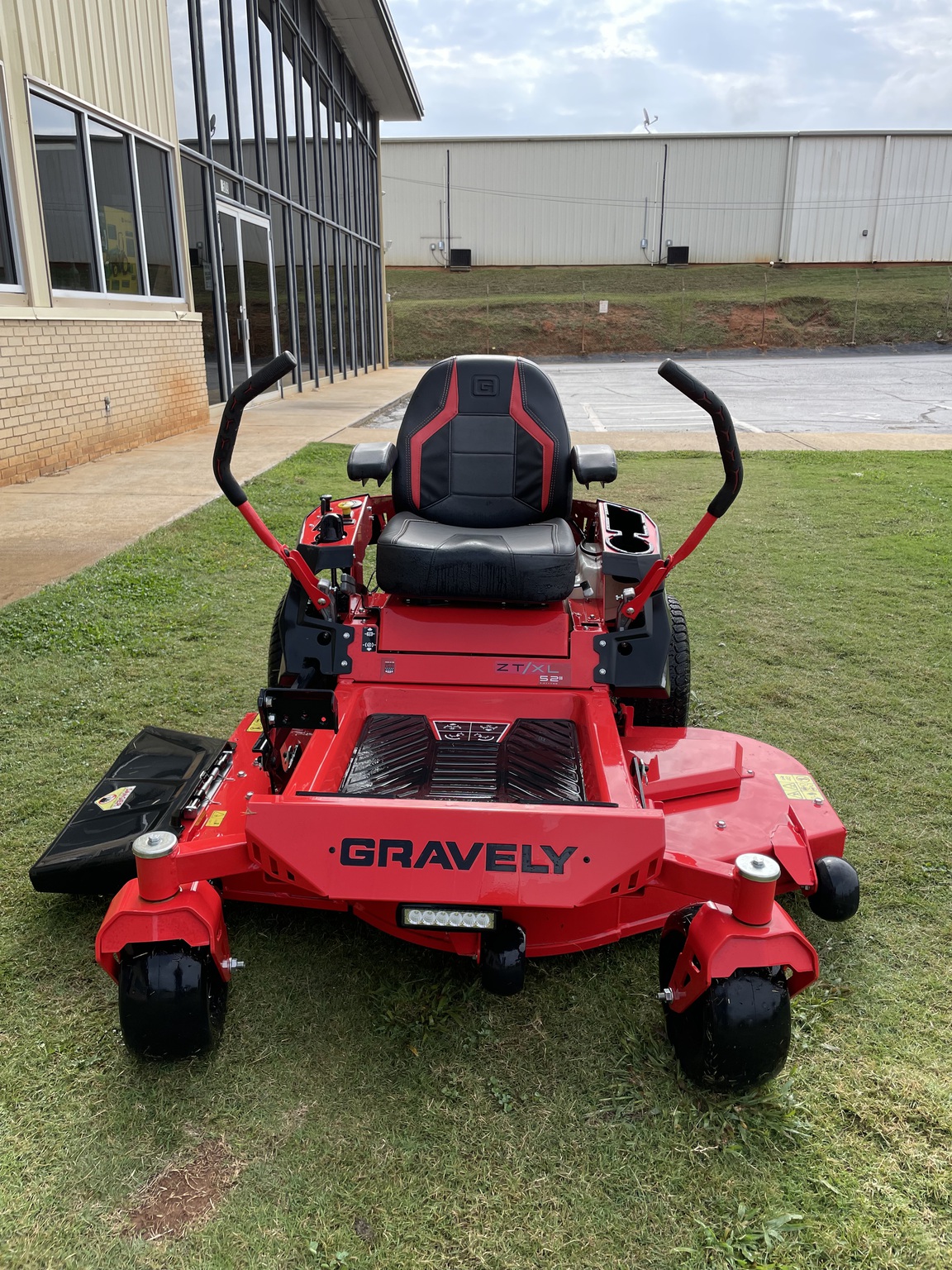 2022 Gravely ZTXL 52 Image 1