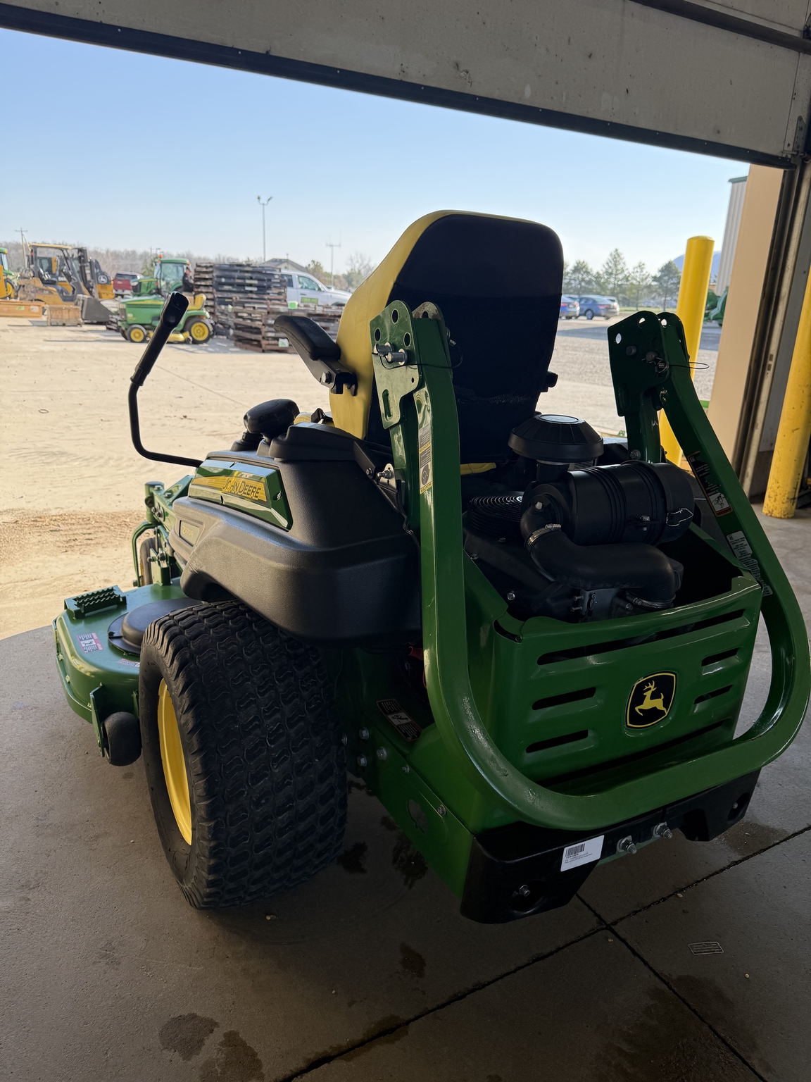 2022 John Deere Z970R Image 5