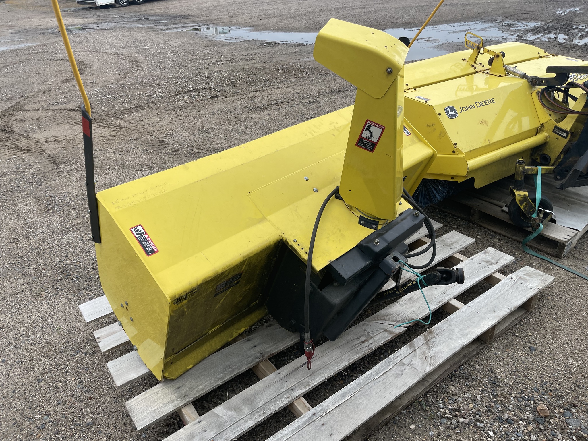 2007 John Deere 3720 Minnesota Equipment