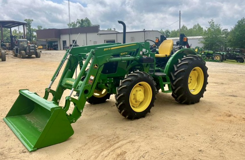 2024 John Deere 5067E Image 2