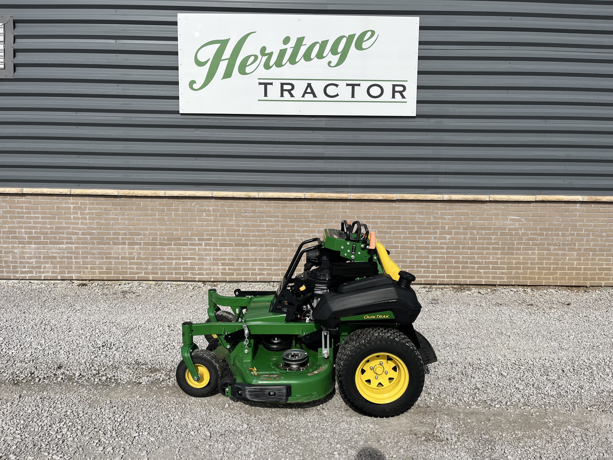  2024 John Deere Q850M at Heritage Tractor in Smithville, MO