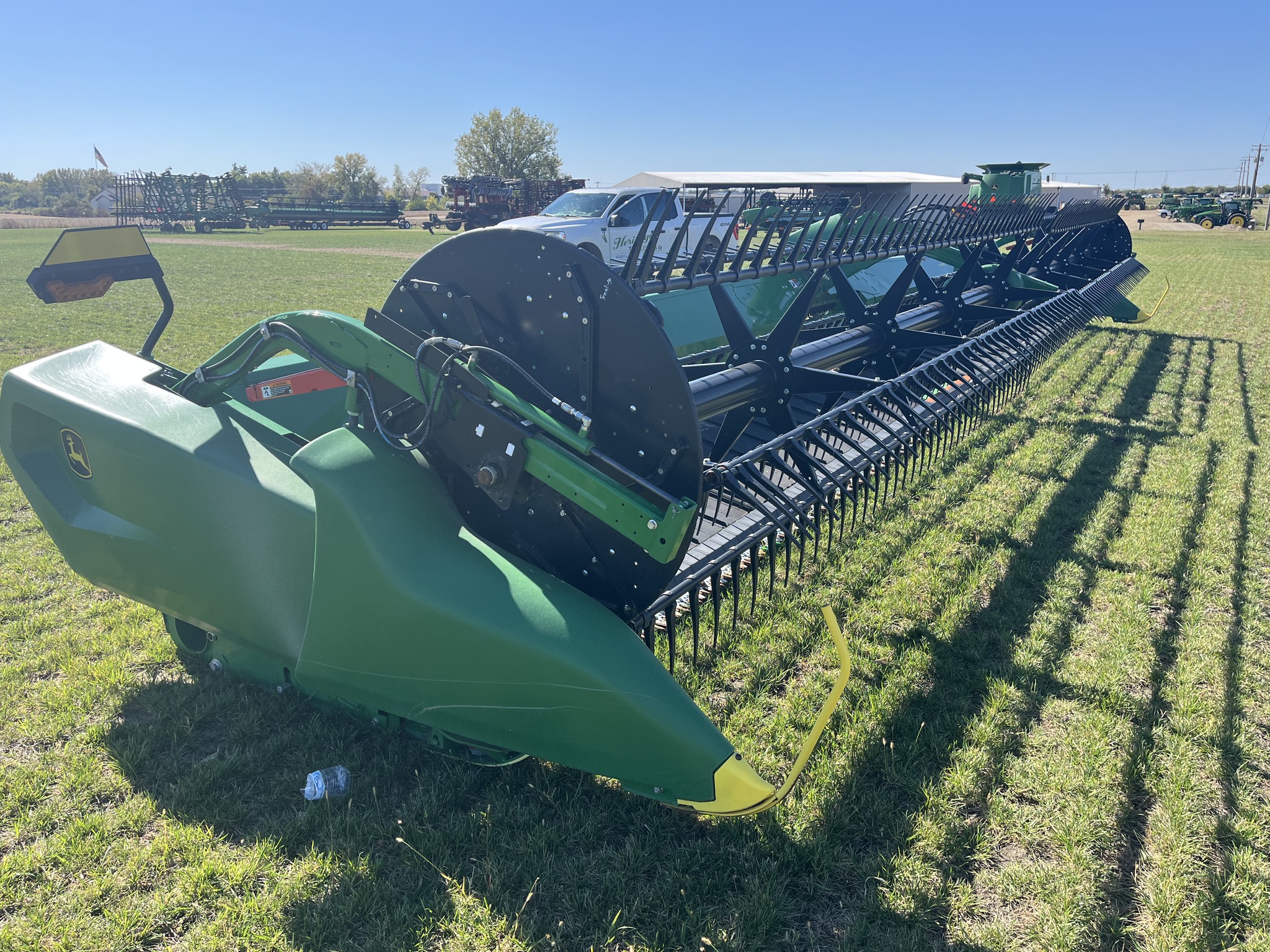  2022 John Deere RD40F at Heritage Tractor in Princeton, IL