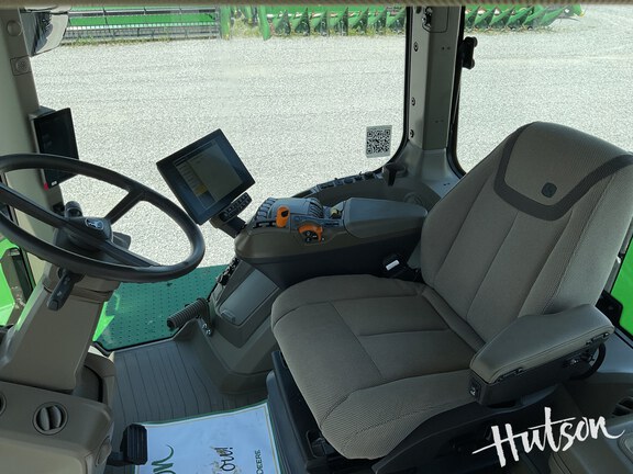 Photo of 2024 John Deere 9R 440