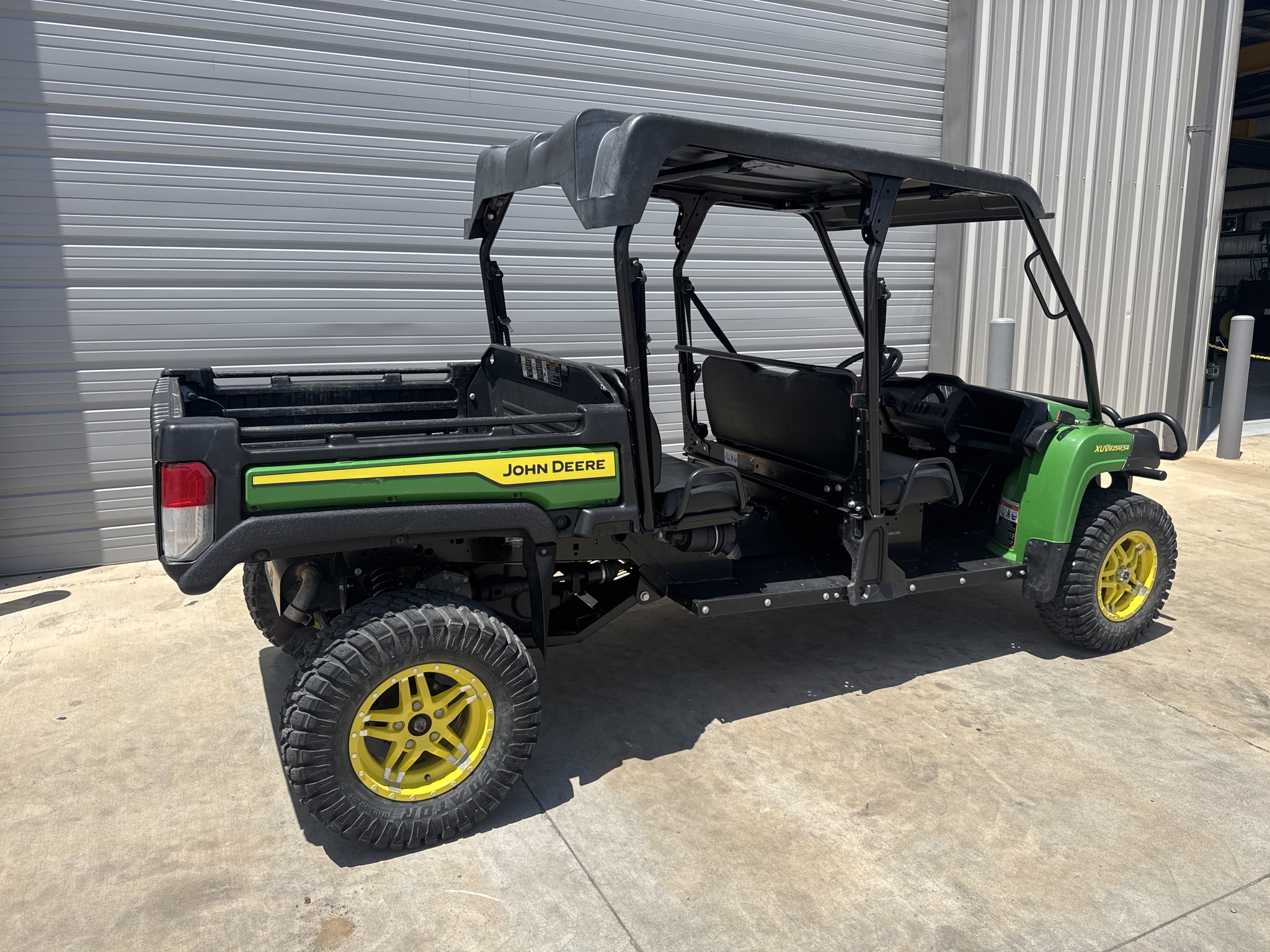 2023 John Deere XUV 825M S4 Image 6